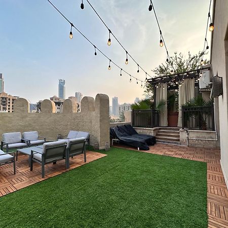 Durrani Homes - Unique Garden Apt At Souk Al Bahar Besides Dubai Mall & Burjkhalifa With Private Jaccuzi المظهر الخارجي الصورة